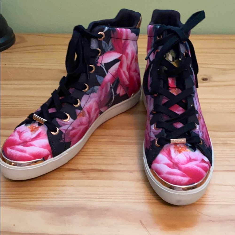 Ted Baker floral pink high top sneakers size 8